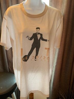 Justin Timberlake Graphic Tee with Black & Tan Print
